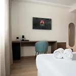Alora 3*
