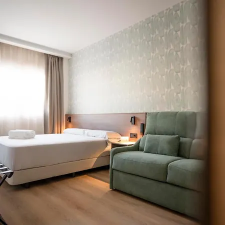 Alora 3* Mérida