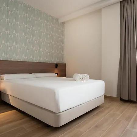 Alora 3* Μέριδα