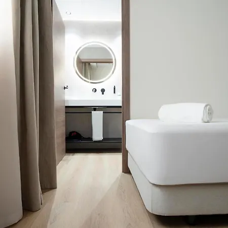 Hotel Alora 3*