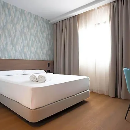 Alora 3* Mérida