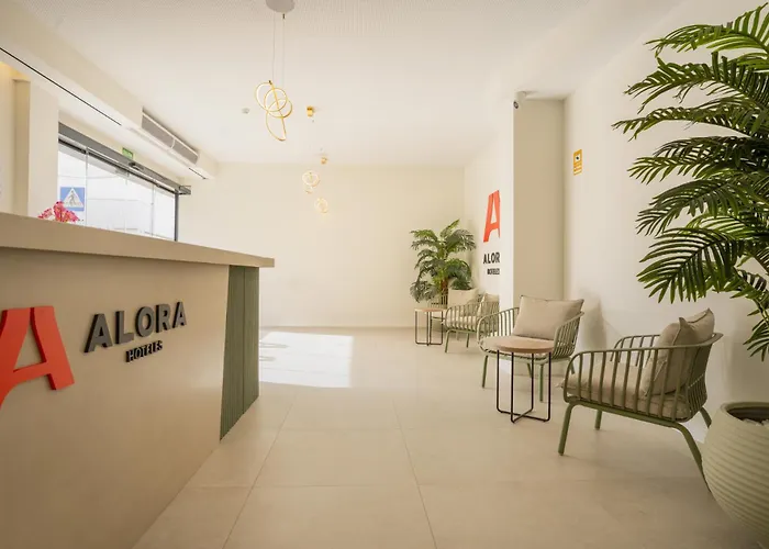 Alora 3*